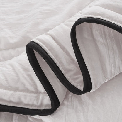 Rynx | Lightweight Summer Cool Comfort Ultra Cozy Soft Blanket