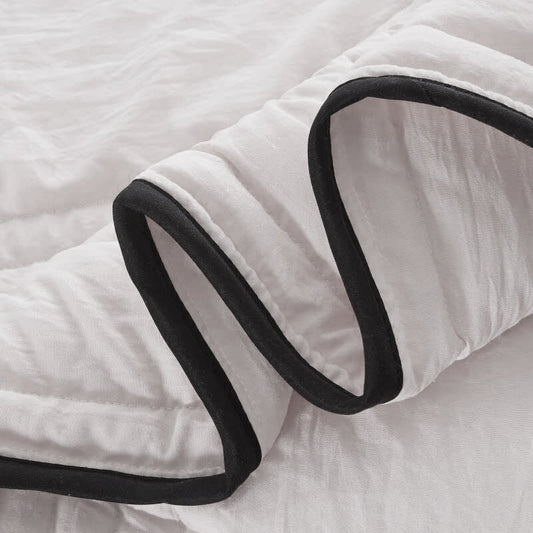 Rynx | Lightweight Summer Cool Comfort Ultra Cozy Soft Blanket
