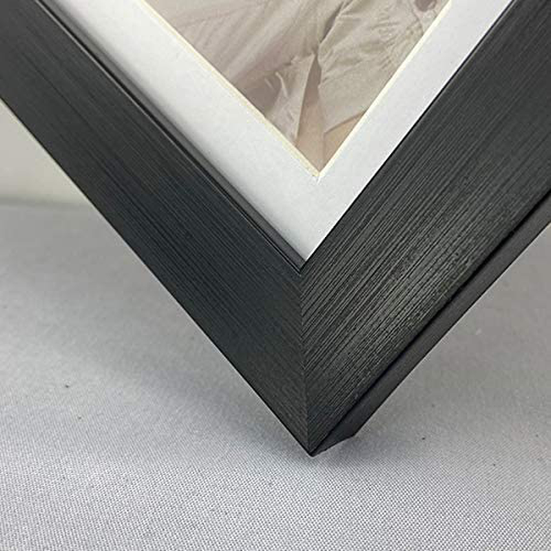 Rynx | Giftgarden 4x6 Picture Frame Set of 4, Matted to display 4 x 6 pictures with mat or 5x7 pictures without mat for wall hanging or tabletop, Black