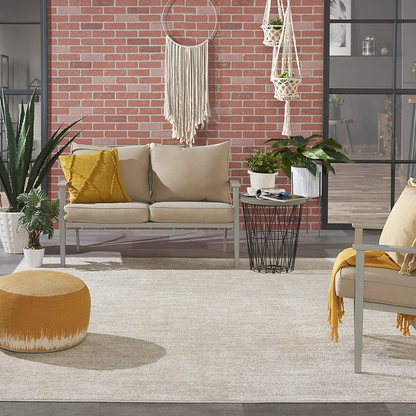 Rynx | Nourison Essentials Solid Contemporary Sunburst 5' X 7' Area rug, 5' X 7'