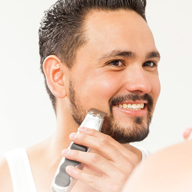 Rynx | Wahl Battery Operated Beard And Mustache Grooming Kit With Free Nose Hair Trimmer