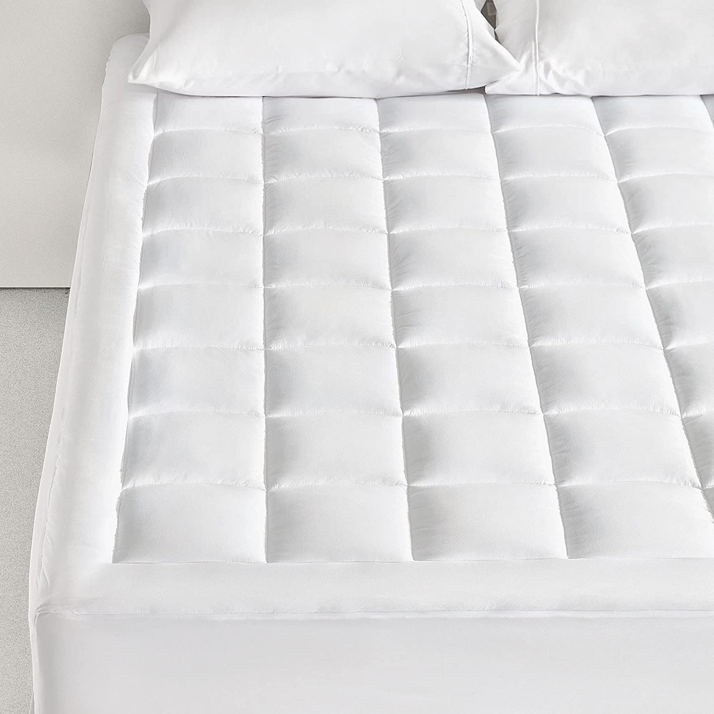 Rynx | SONIVE quilted mattress protector soft fluffy pillow top mattress cover down alternative fill topper stretches up to 21 inches deep pocket (White, Twin XL)