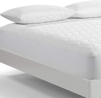 Rynx | Serta Perfect Sleeper Basic Comfort mattress protector, air dry moisture wicking, microfiber filling, Scotchgard stain protection, antimicrobial odor protection, cooling, queen, white