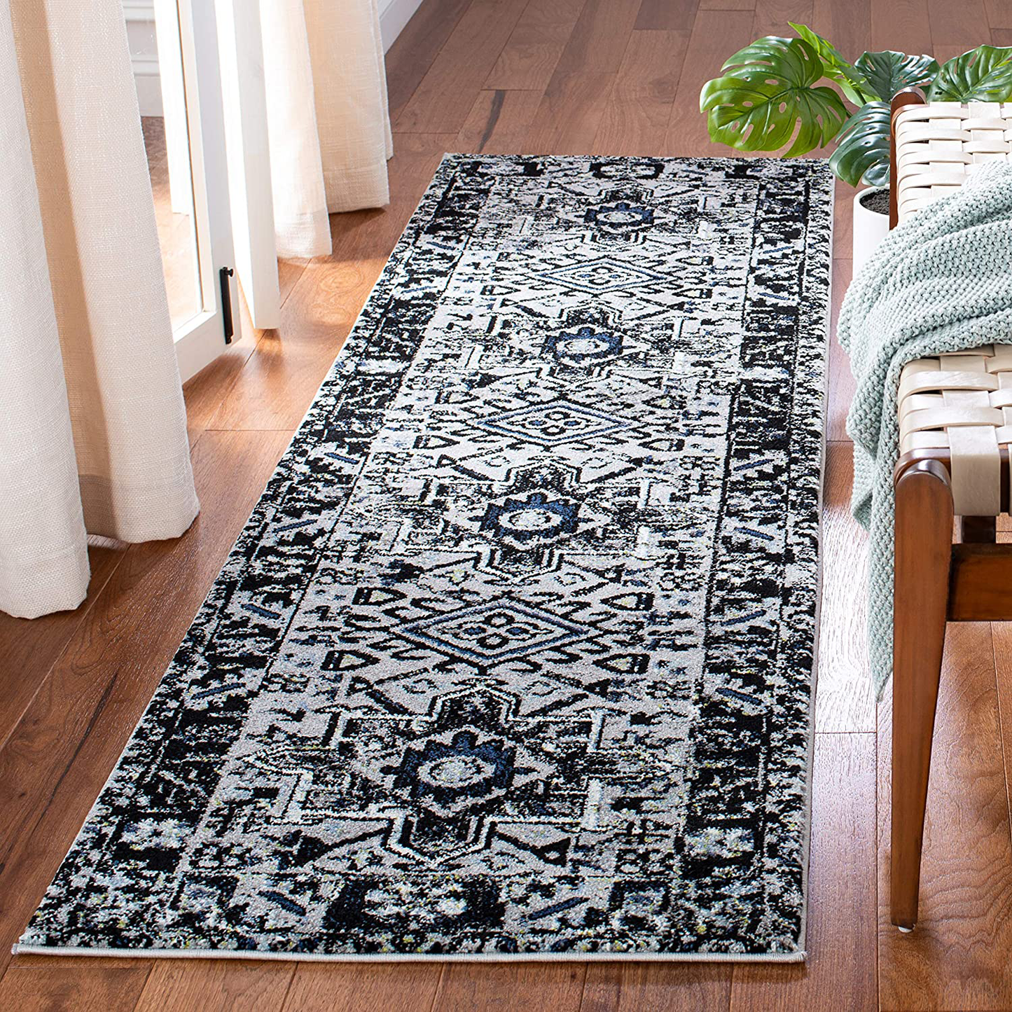 Rynx | Safavieh Vintage Hamadan Collection VTH211F Oriental Traditional Persian Non-Shedding Stain Resistant Living Room Bedroom Runner 2'3" x 6' Light Gray/Dark Gray