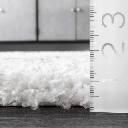 Rynx | nuLOOM Tess Cozy Soft & Plush Modern Accent Rug, 2' x 3', White