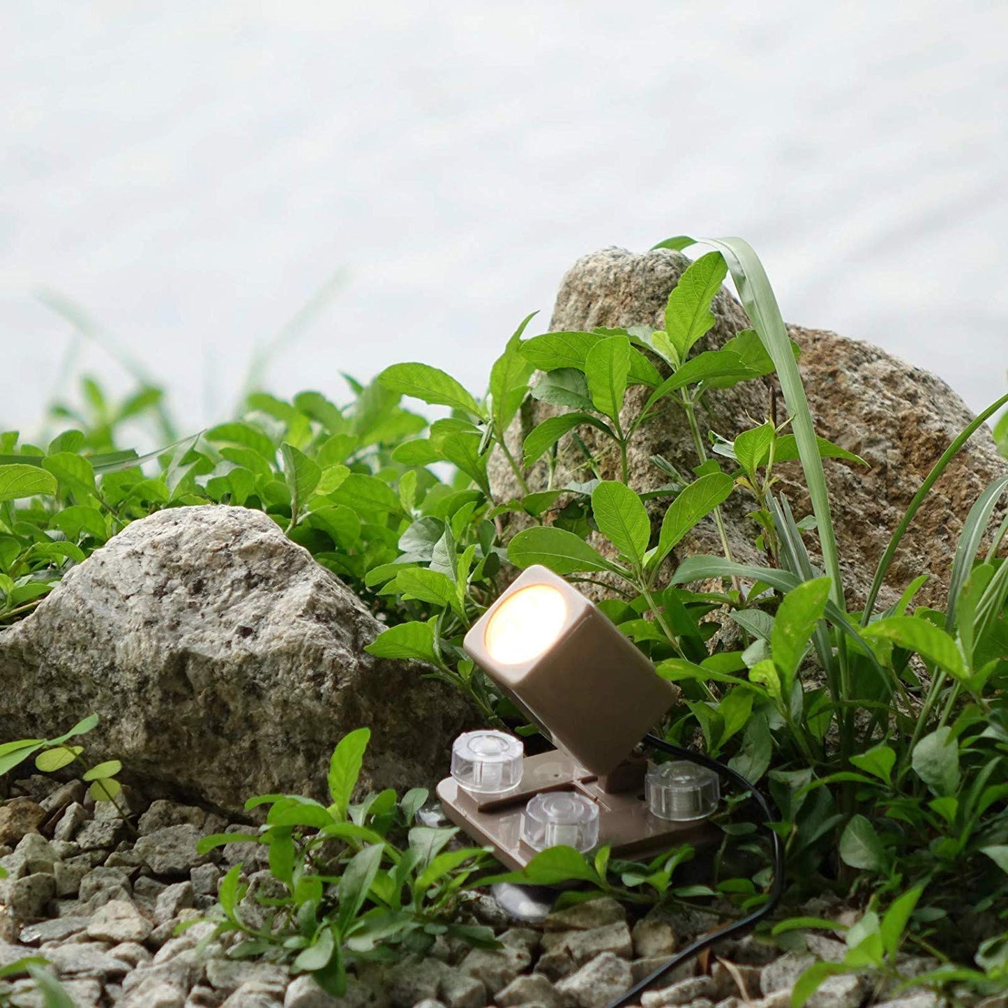 Rynx | Aquahex 60X Solar Underwater Spotlight - Waterproof LED Garden Lighting, Warm White, Brown
