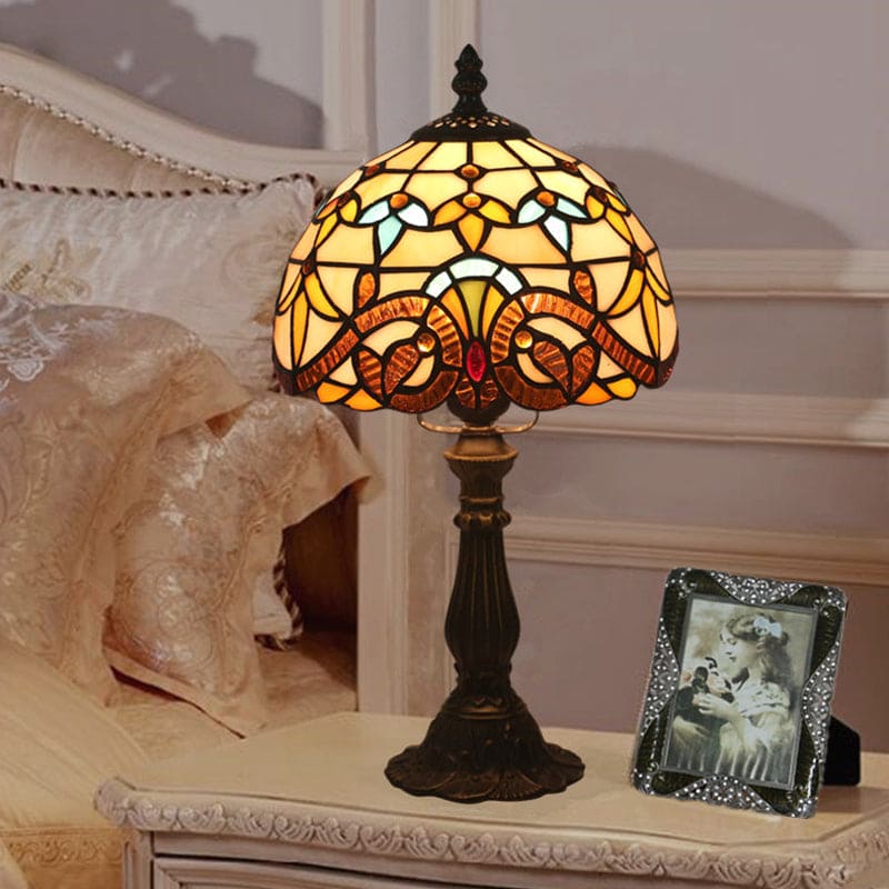 Rynx | VintageGlow Tiffany-inspired table lamp