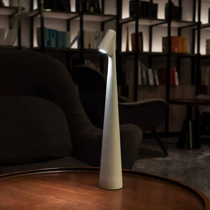 RYNX | Nordic Minimalistic Design Table Lamp – Wireless - Led - Versatile Usage