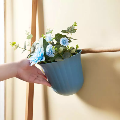Rynx | Wall-mounted trash can for the kitchen