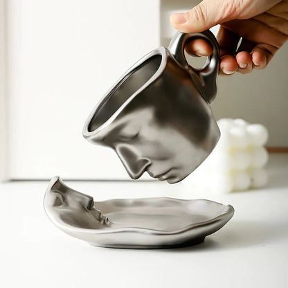 Rynx | Metal touching face, creative ceramic kiss coffee mug