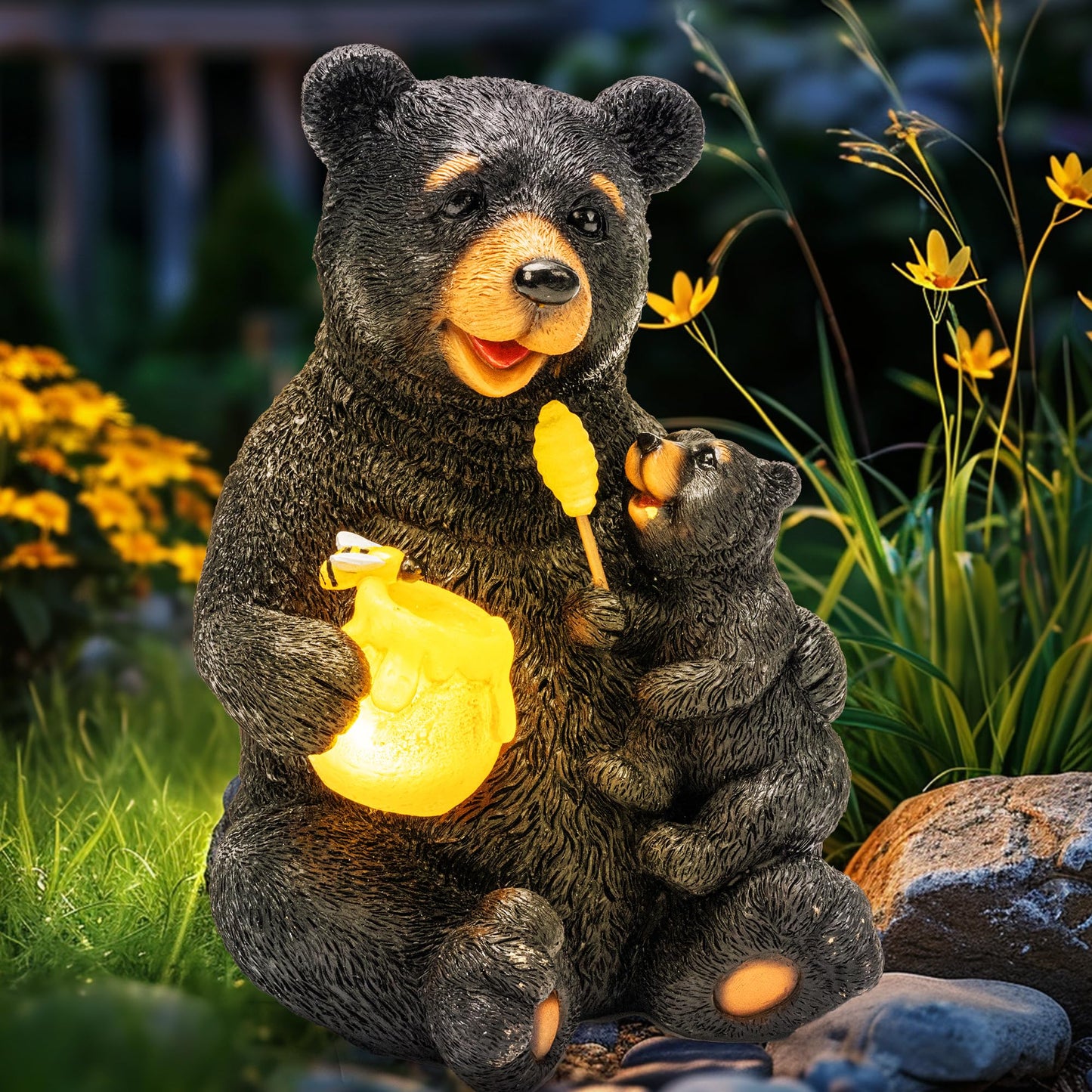 Rynx | Gigalumi Solar Energy Garden Bear Statue - Outdoor Garden Decor, Unique Gift For Mom & Women