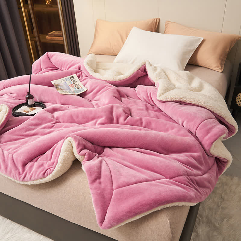 Rynx | Solid thick double-sided velvet cube blanket