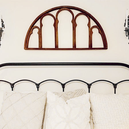Rynx | Arch window frame relic