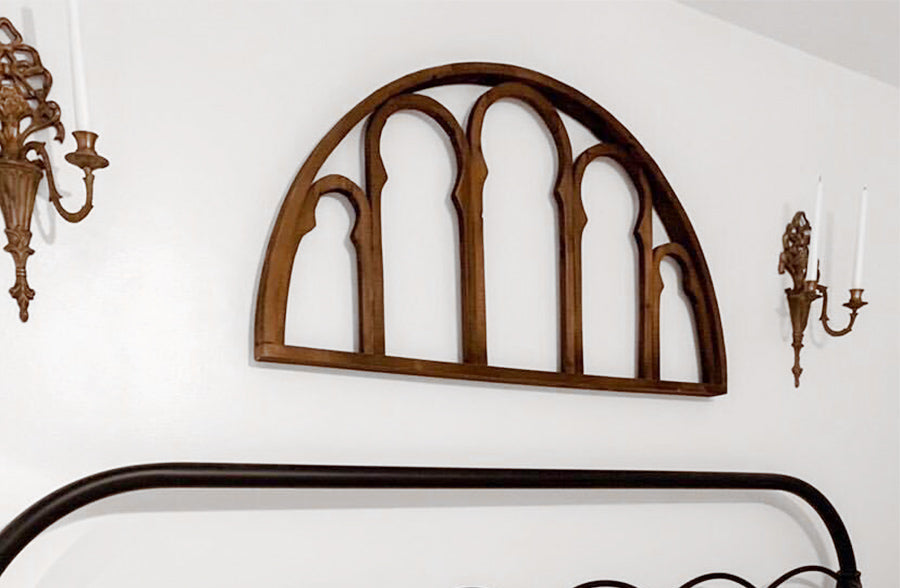 Rynx | Arch window frame relic