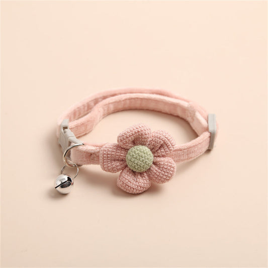 Rynx | Adjustable Cat Collar with Cute Flower and Bell