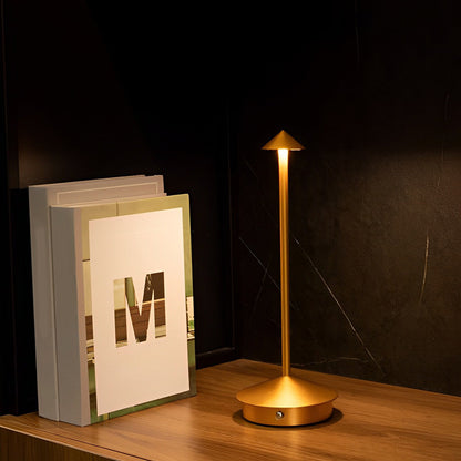 Rynx | LuminZen - Modern spherical desk lamp with RGB color changing and wireless charging