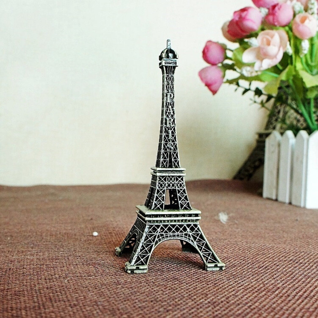 Rynx | FamousEmpire - Parisian figures made of miniature metal