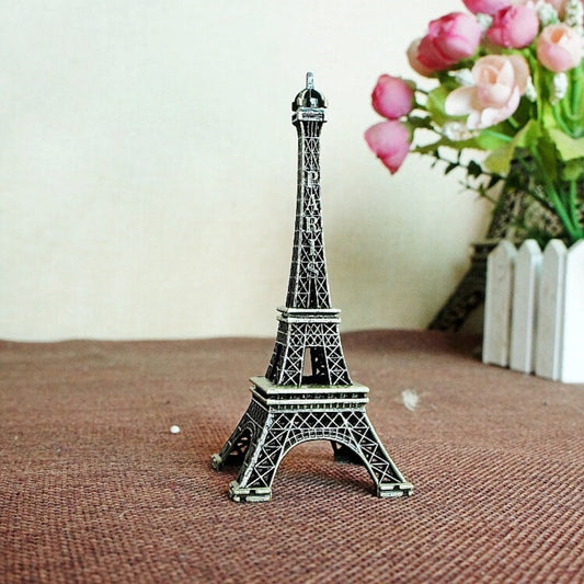 Rynx | FamousEmpire - Parisian figures made of miniature metal