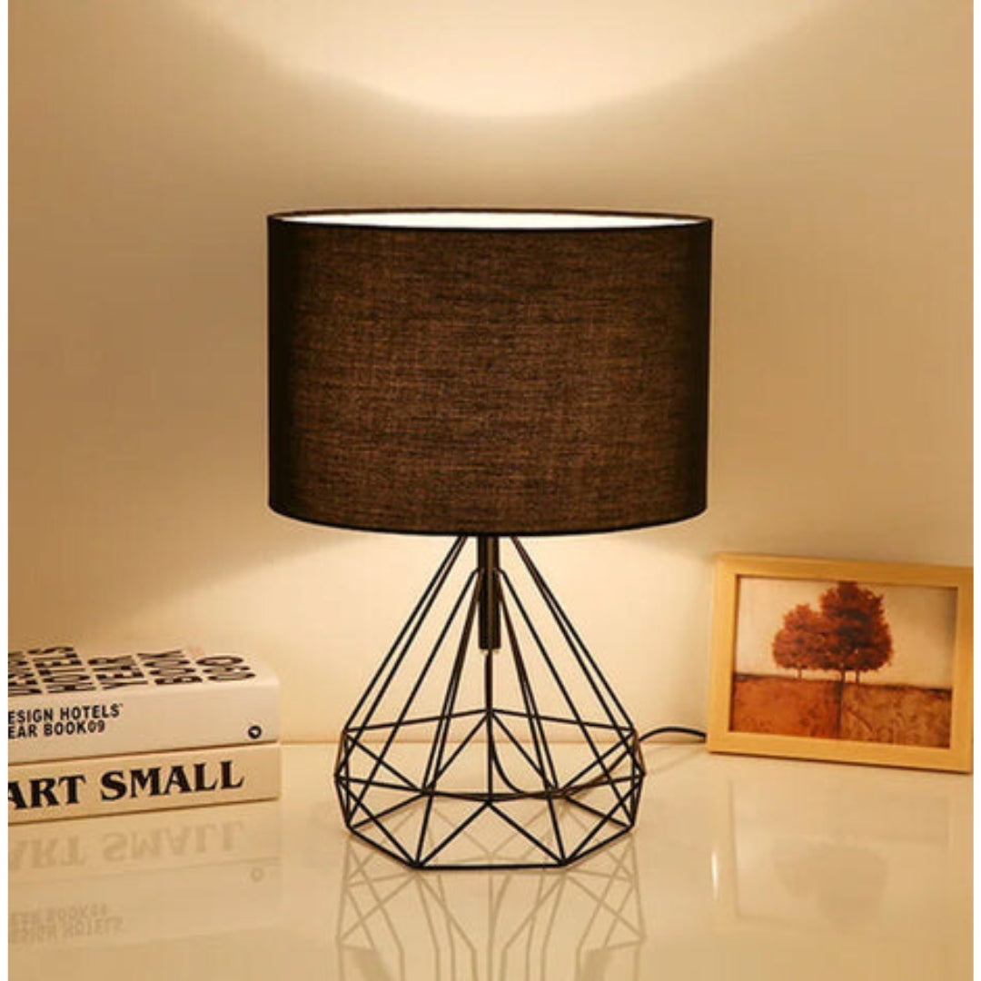 Rynx | Modern geometric wire table lamp