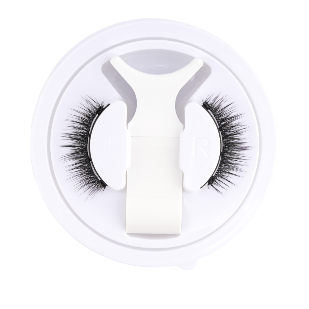 RYNX | Reusable Magnetic Eyelash and Tweezers Set – No Glue Required