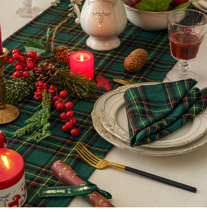 Rynx | Christmas Party Traditional Scottish Check Pattern Tablecloth