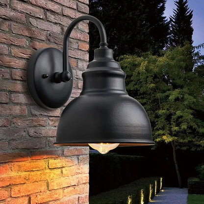 Rynx | RetroLys - Classic Outdoor Wall Lamp