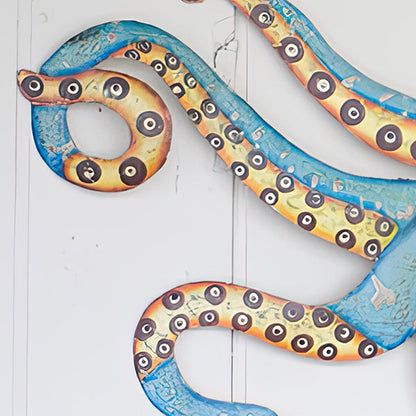 Rynx | Recycled hammered metal octopus wall decoration