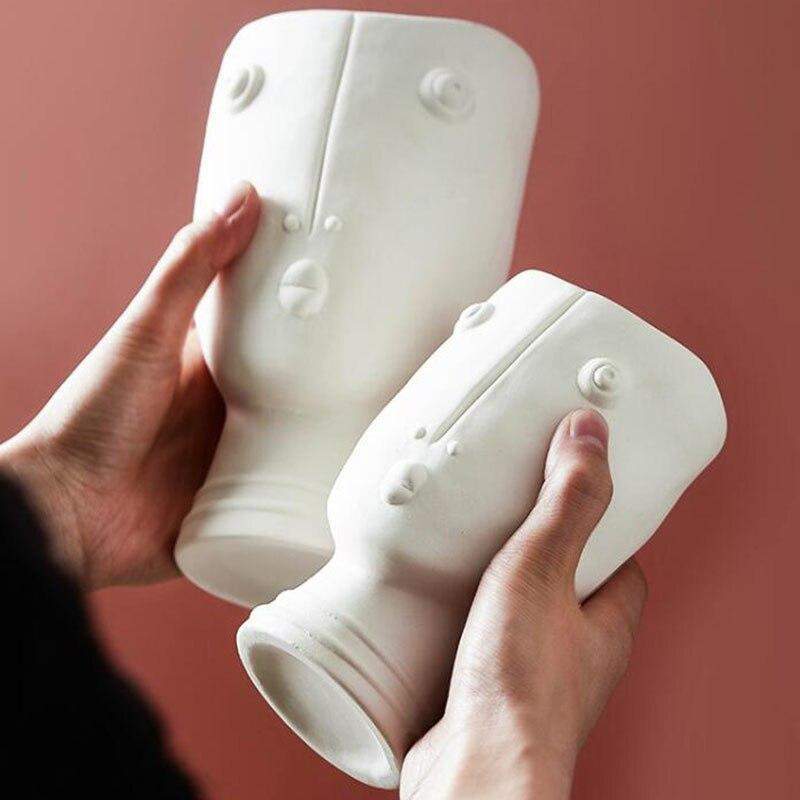 Rynx | Abstract Face Garden Vase
