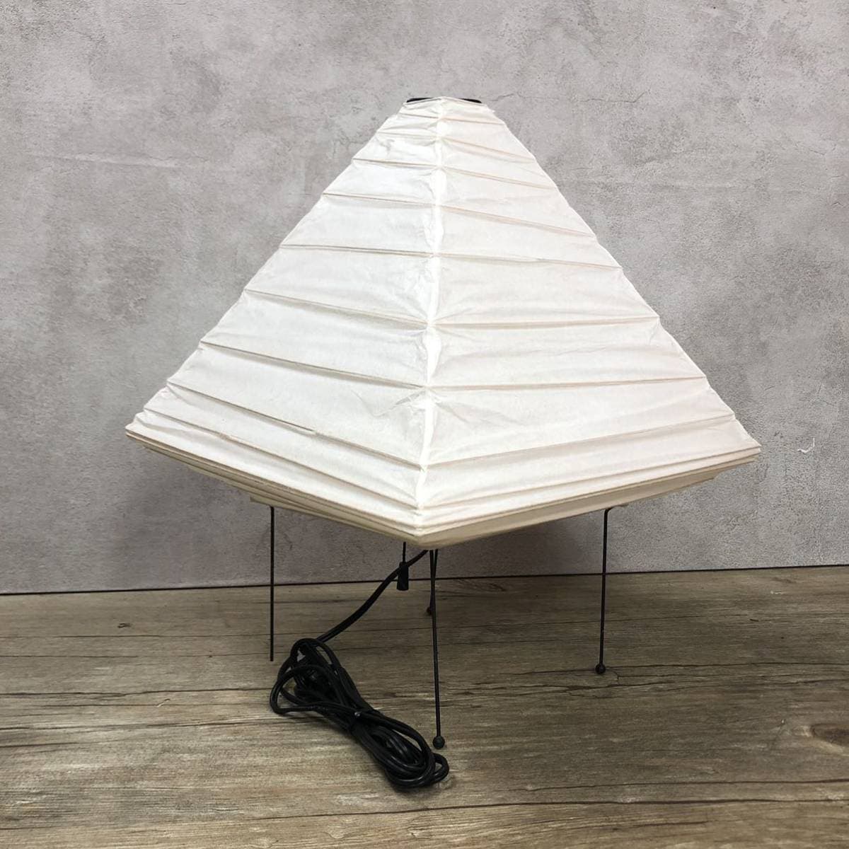 Rynx | Akari 5X Table Lamp