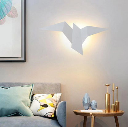 Rynx | LumeNest – Artistic Bird Wall Lamp for a Modern Accent