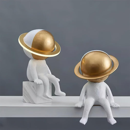 Rynx | Astronaut Table Lamp