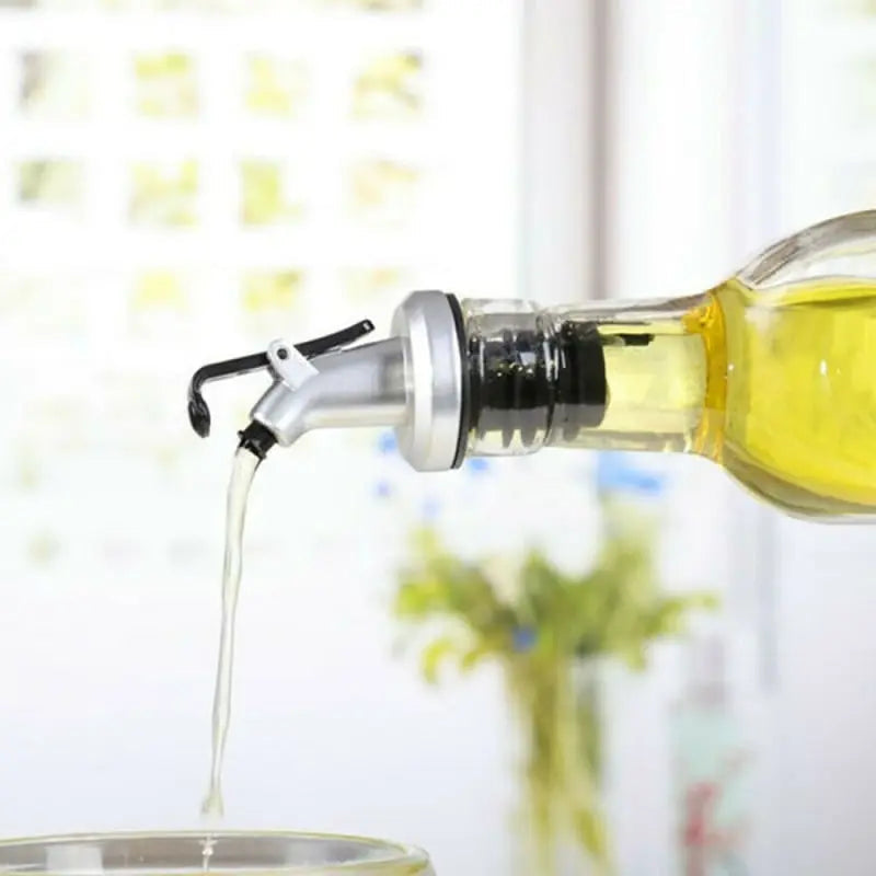 Rynx | Spout for spice bottles – Leak-proof & food safe