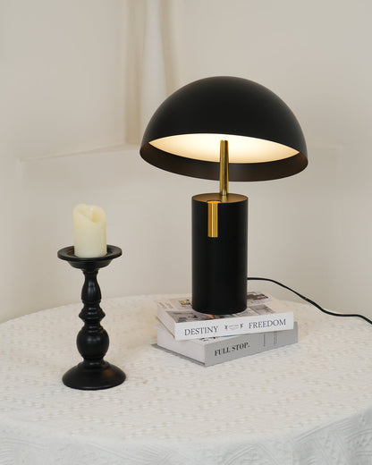 Rynx | Avo Table Lamp