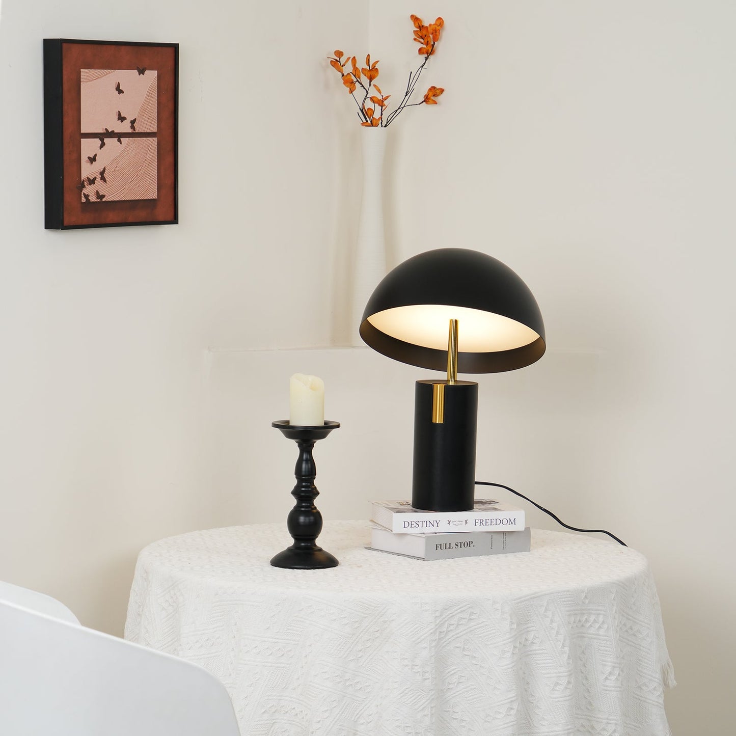 Rynx | Avo Table Lamp