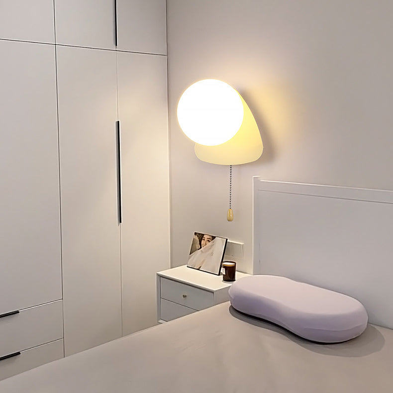 Rynx | Modern minimalist round square triangular orb iron glass 1-lamp wall light for the living room