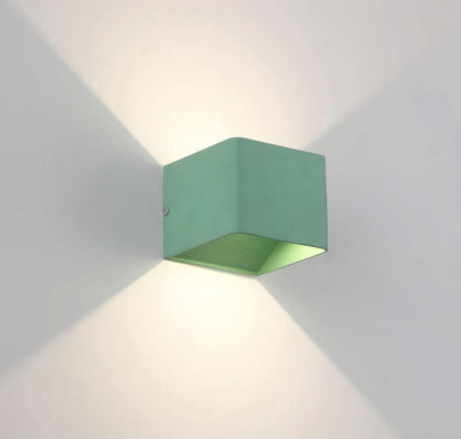 Rynx | Orr Modern Square Wall Lamp