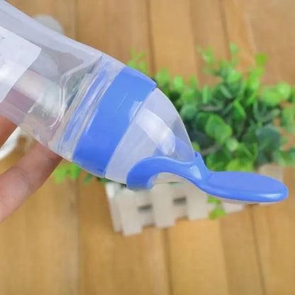 Rynx | Baby bottle with dosing spoon – Safe & practical feeding porridge