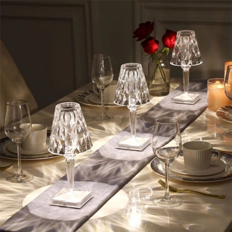 Rynx | Acrylic Crystal Table Lamp - LuxeGlow