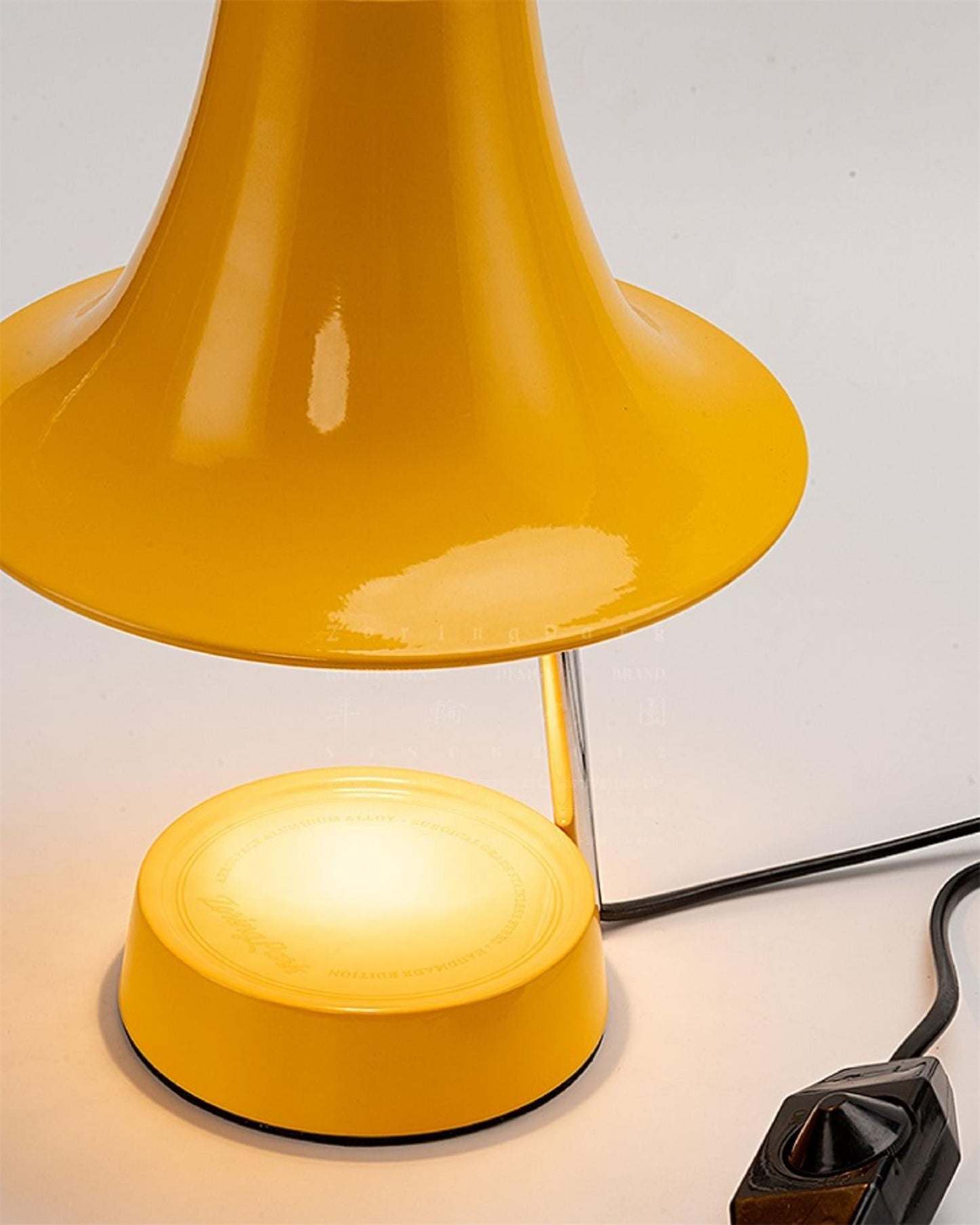 Rynx | Hurka Candle Warmer Lamp