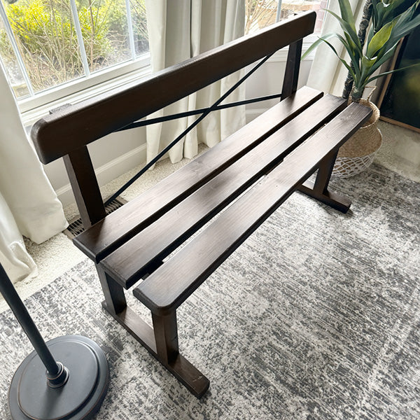 Rynx | Antique inspired wooden dining bench