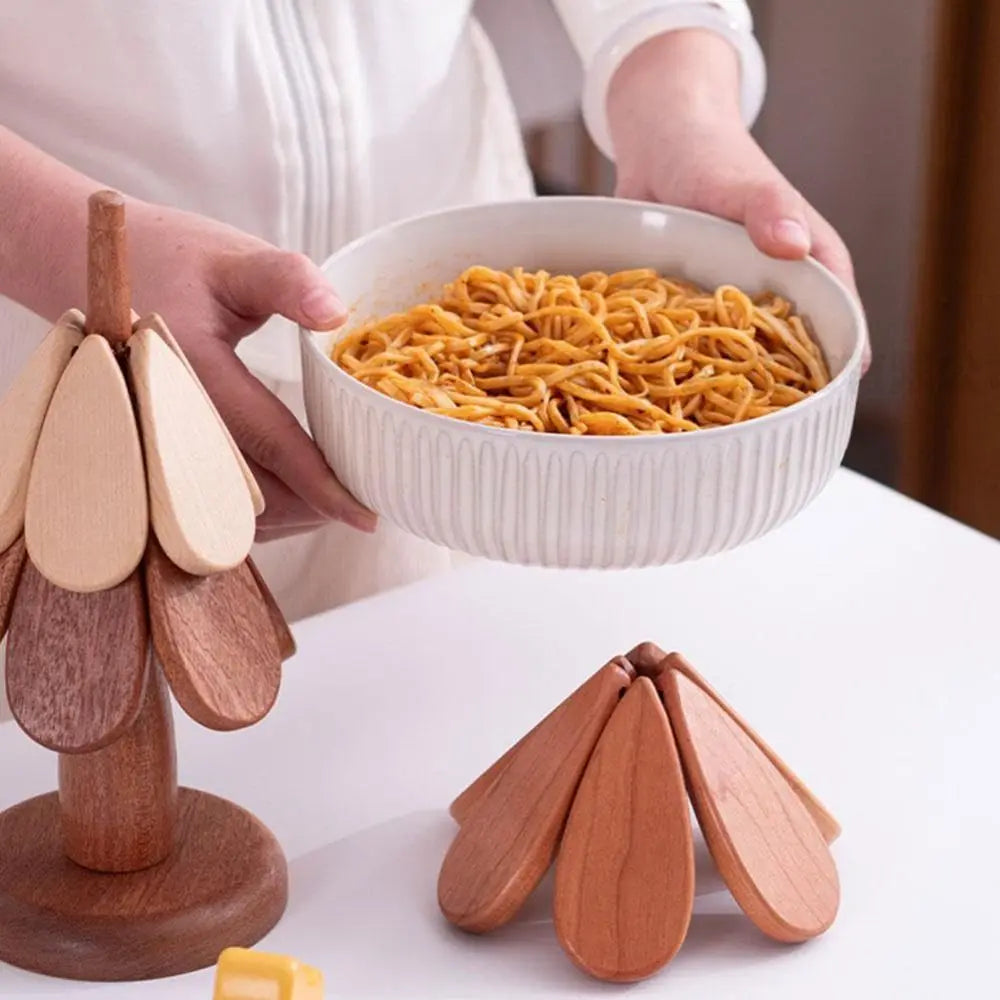 Rynx | Wood Walnut 3 heat-insulating coasters made of wood