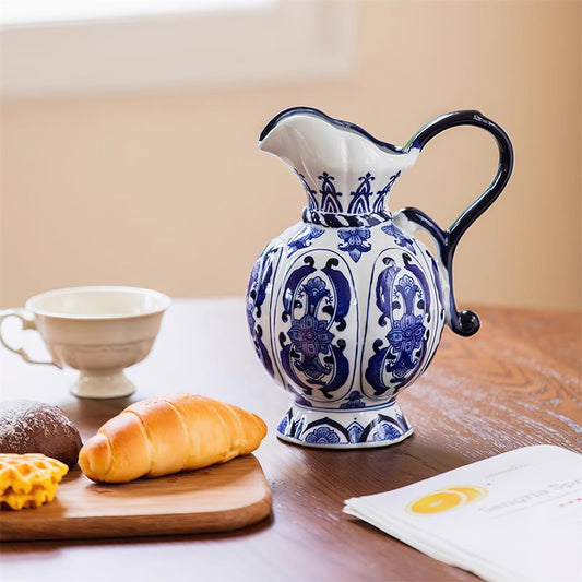 Rynx | Blue Branco Vase
