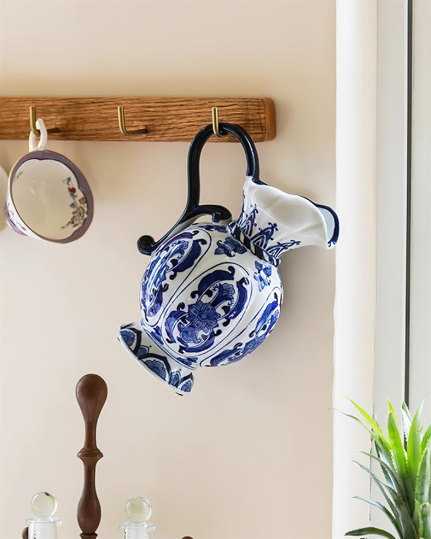Rynx | Blue Branco Vase