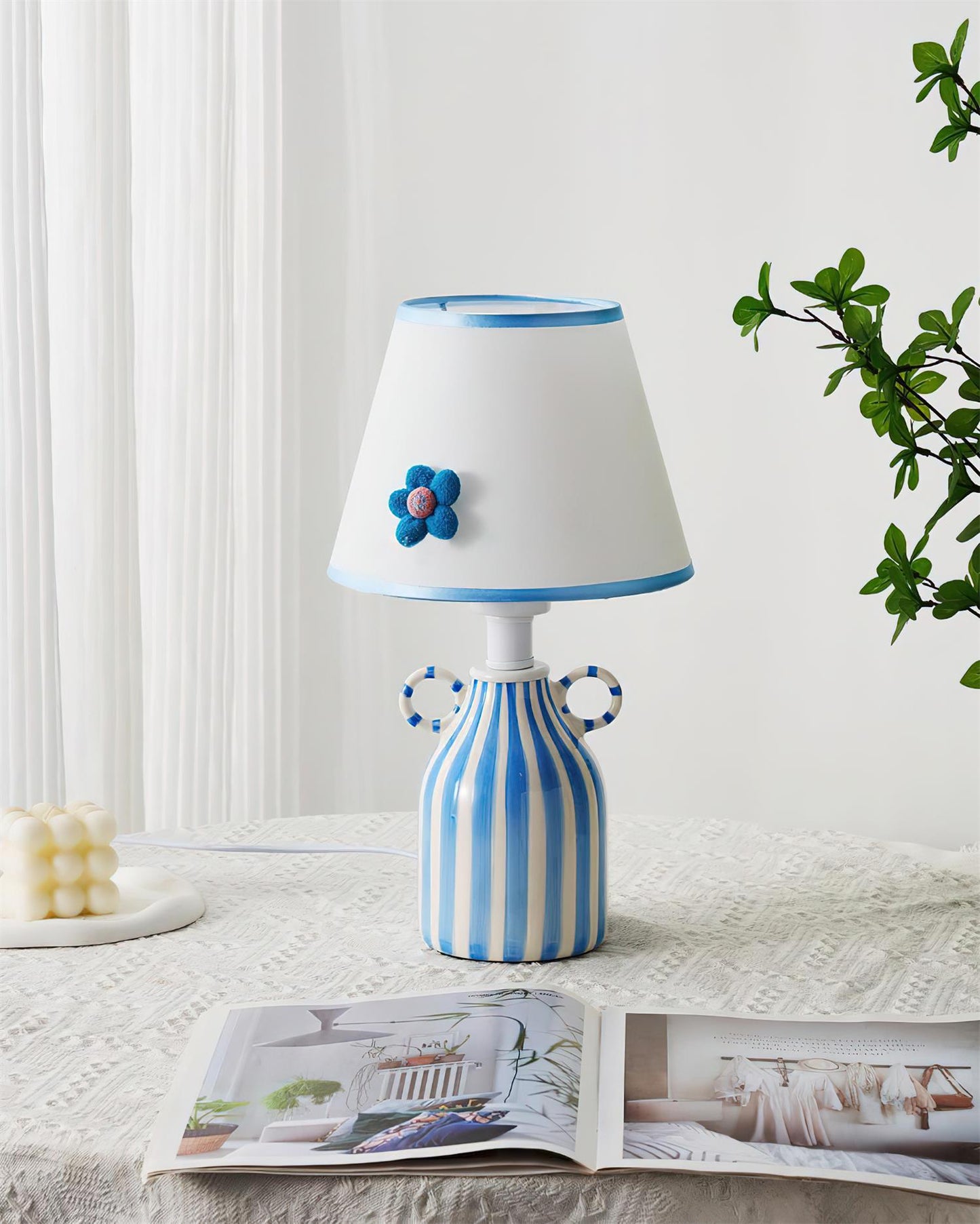 Rynx | Blumelo Table Lamp