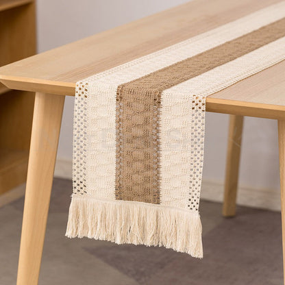 Rynx | Bohemian Macrame Table Runner