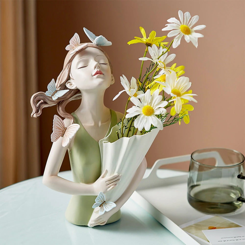 Rynx Butterfly Forest Girls Figurine Vase