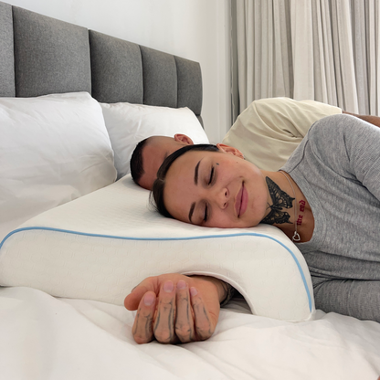 RYNX | Couple Cushion