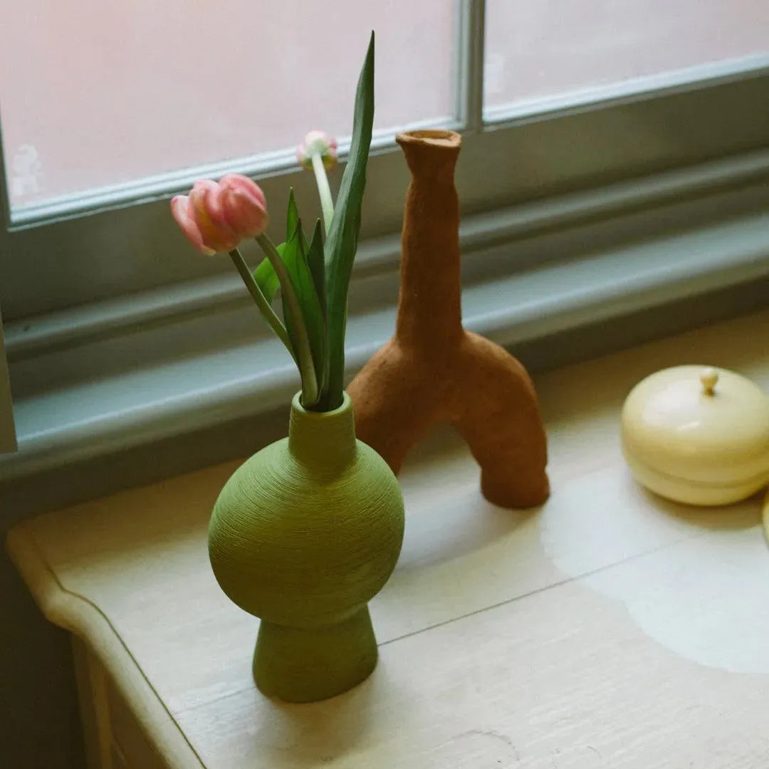 Rynx | Whoopsie Vase | Brown