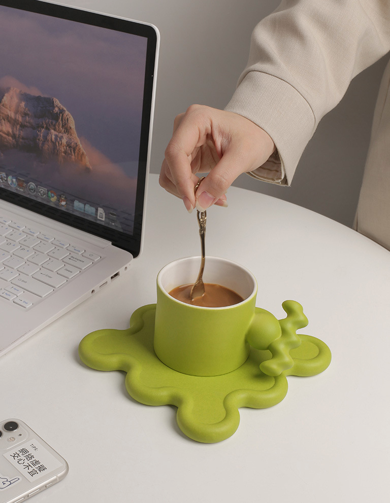 Rynx | The Limited Edition Cupido Cup and Saucer