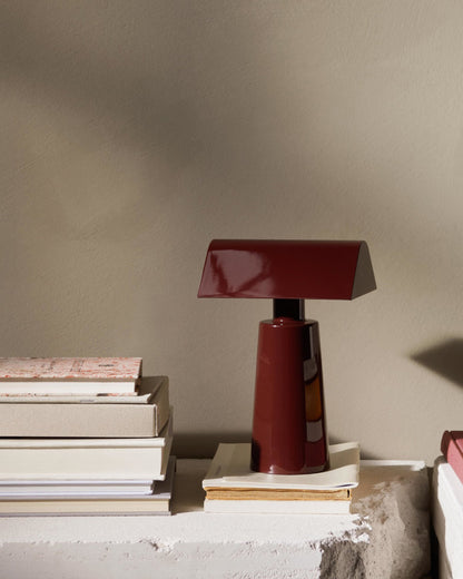 Rynx | Caret Table Lamp